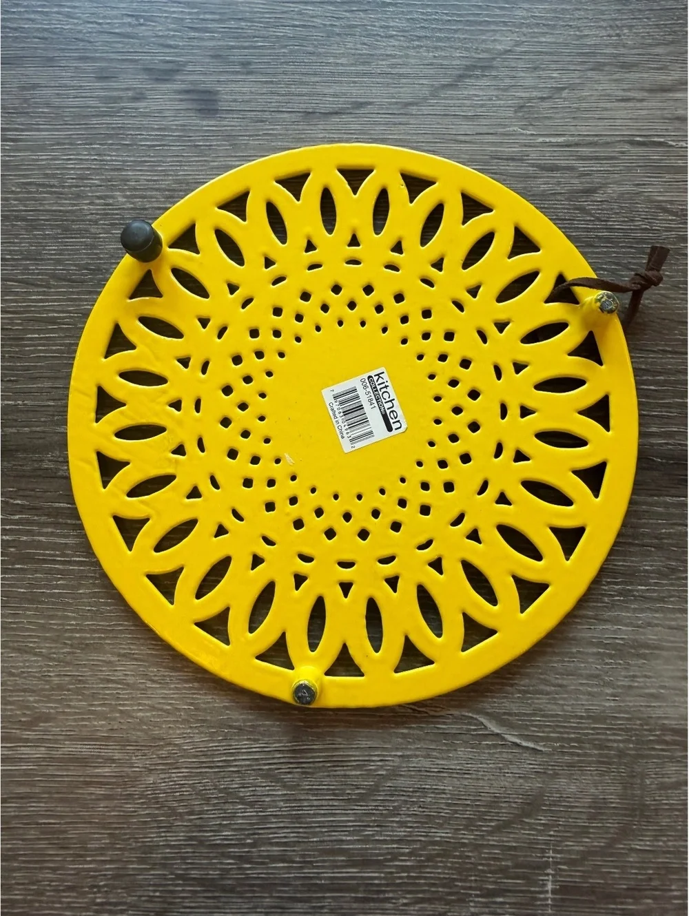 Kitchen Collection Sunflower Cast Iron Trivet Yellow Round Hot Plate 8” Decor